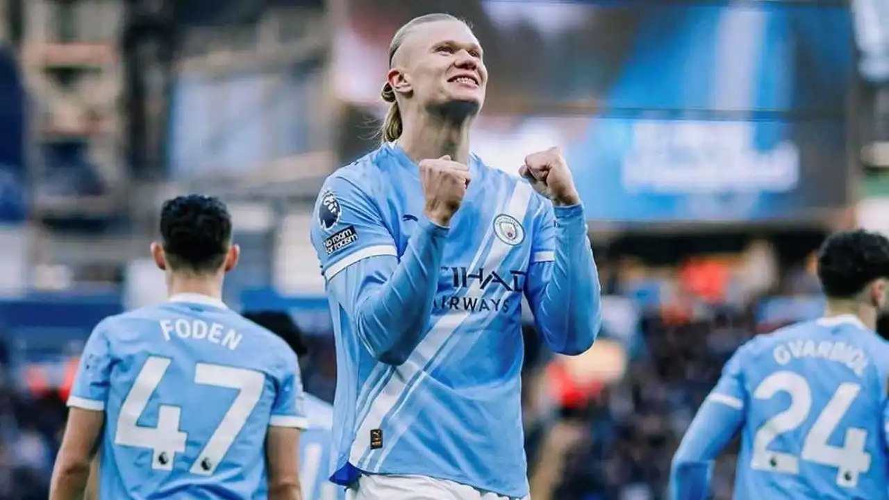 إرلينغ هالاند يعلن قيادته لمانشستر سيتي وطلب الجنسية البريطانية